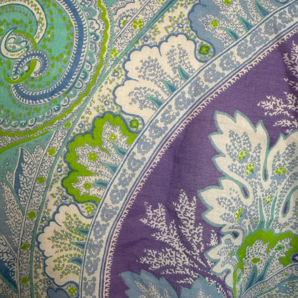 LAUREN, RALPH LAUREN Plus Lightweight Long-Sleeve Paisley Button Down | Size 1X - Picture 8 of 14